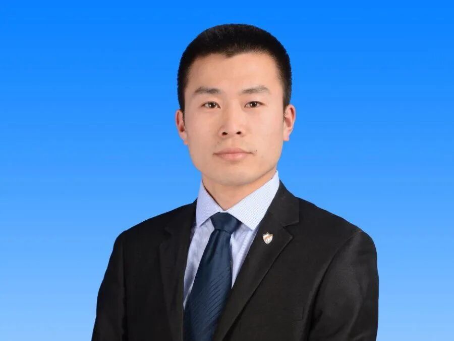 271教育|【青春榜样】赵俊平：躬耕教坛守初心 匠心育人勤耕耘