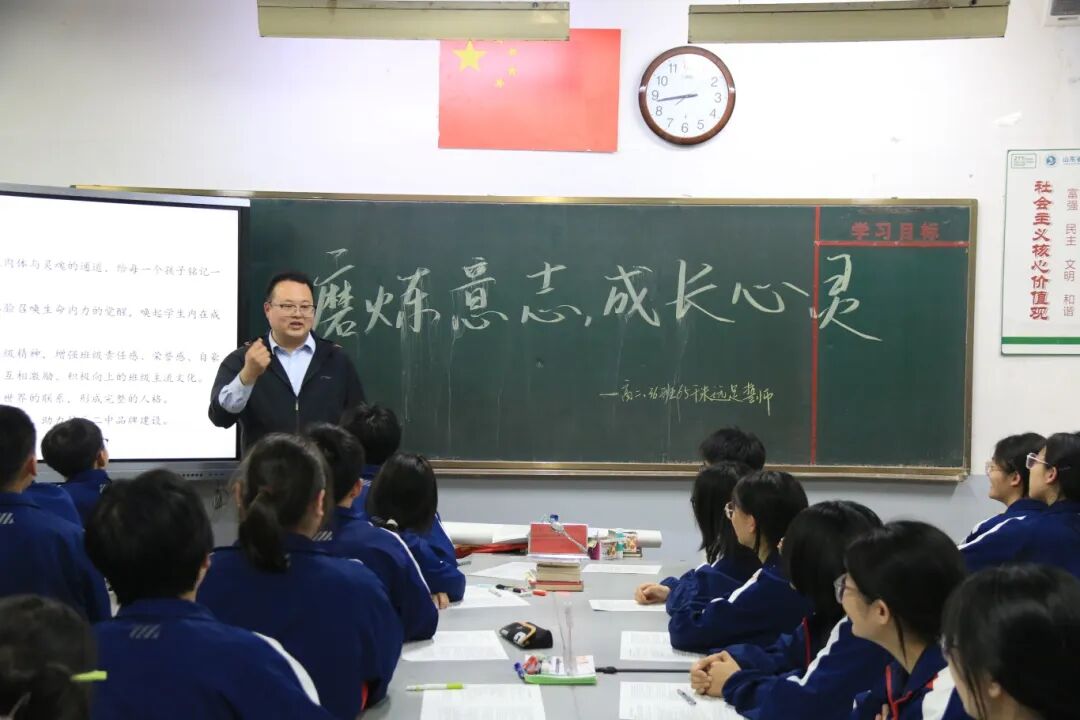 271教育|春和景明时 激昂青春志——昌乐二中开展65千米远足拉练课程